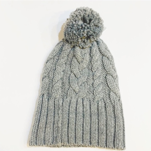 NWT - Michael Kors Grey Pom Pom Cable Knit Beanie - Picture 5 of 9